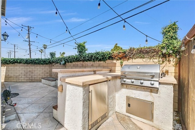 Building Photo - 431 W Bay St