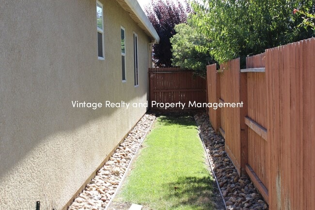 Building Photo - Available Soon! Top Of The Line Single Sto...