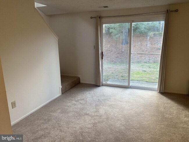 Building Photo - 1108 Pewter Ct