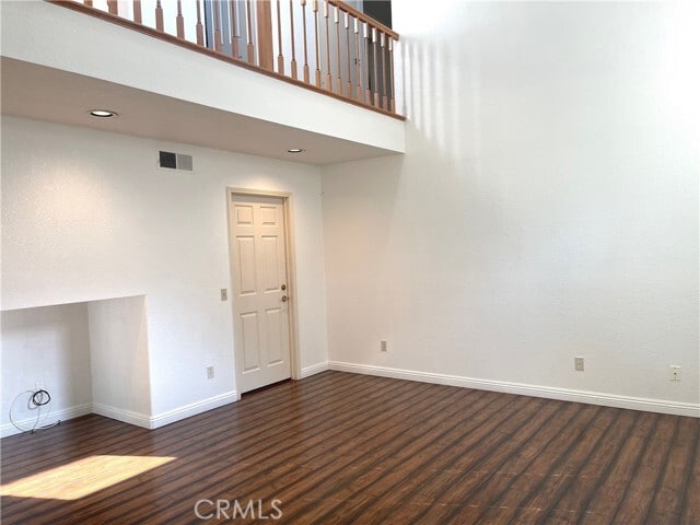 Building Photo - 2985 Amber Dr