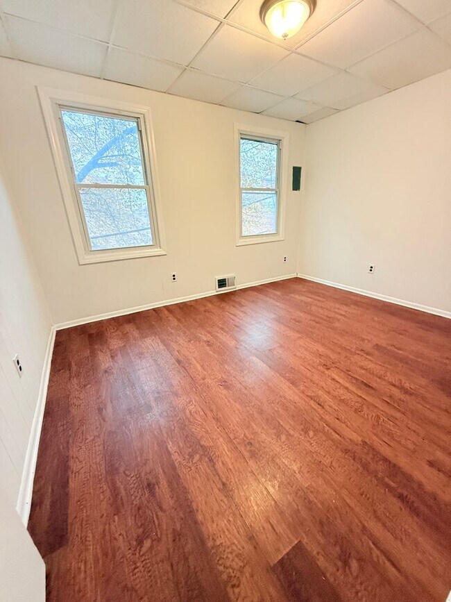 Building Photo - 5BR / 2.5 BA Home – Charles Village – $2,295/mo