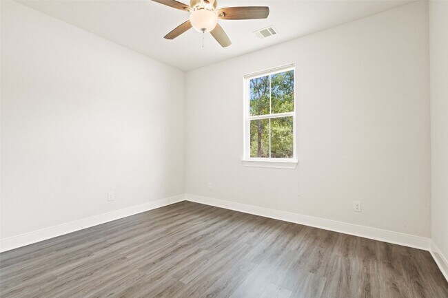 Building Photo - 129 Diamond Head Dr