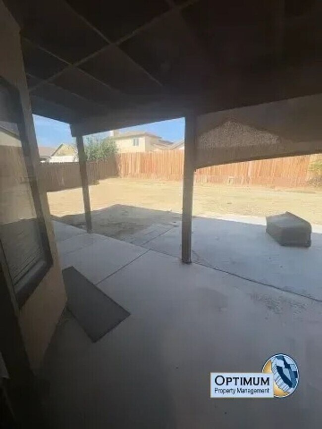 Building Photo - 12442 Emeraldstone Dr