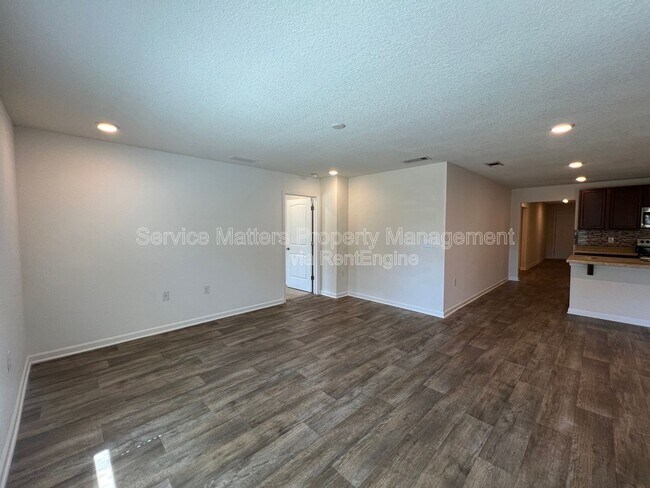 Building Photo - 4080 Roosevelt Way