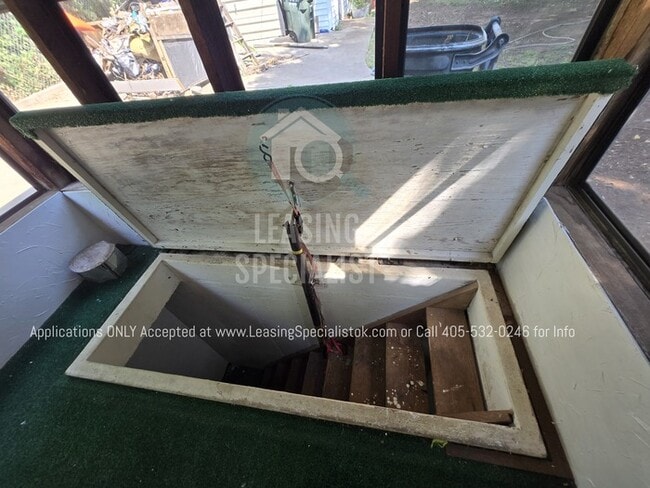 Building Photo - Charming Del City 4 Bed 2 bath!