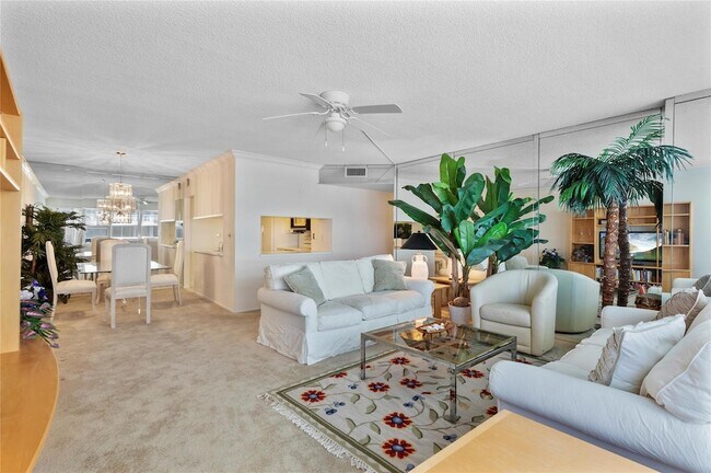 Building Photo - 4010 Galt Ocean Dr