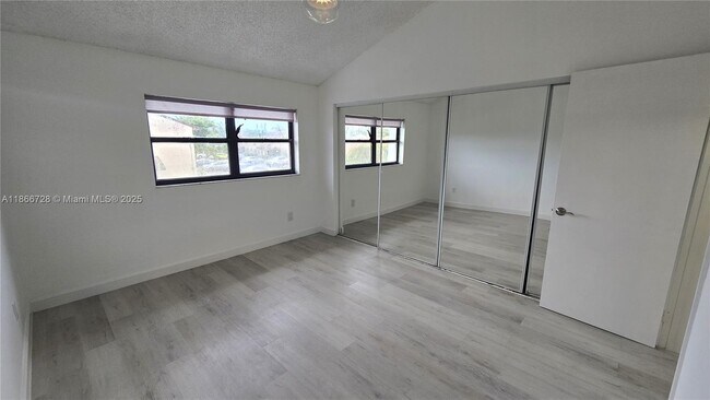 Building Photo - 8060 SW 152nd Ave