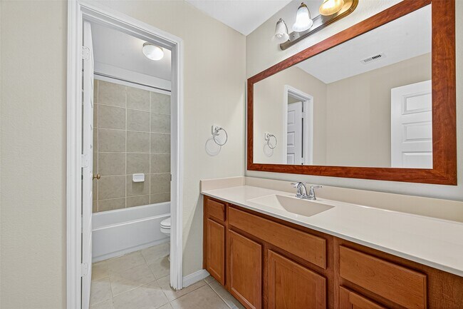 Building Photo - 17506 Waeback Dr