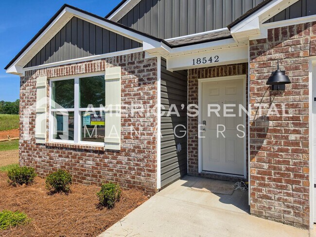 Building Photo - Available NOW!!