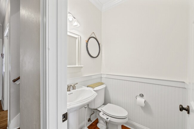 Building Photo - 2665 Breton Ridge Dr