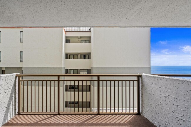 Building Photo - 7200 N Ocean Blvd