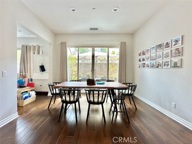 Building Photo - 108 Cordial