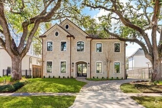 Building Photo - 3749 Olympia Dr