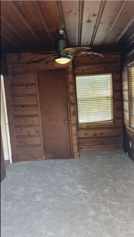 Building Photo - 832 1st St N