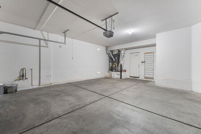 Building Photo - 5258 Andreas Canyon Ct