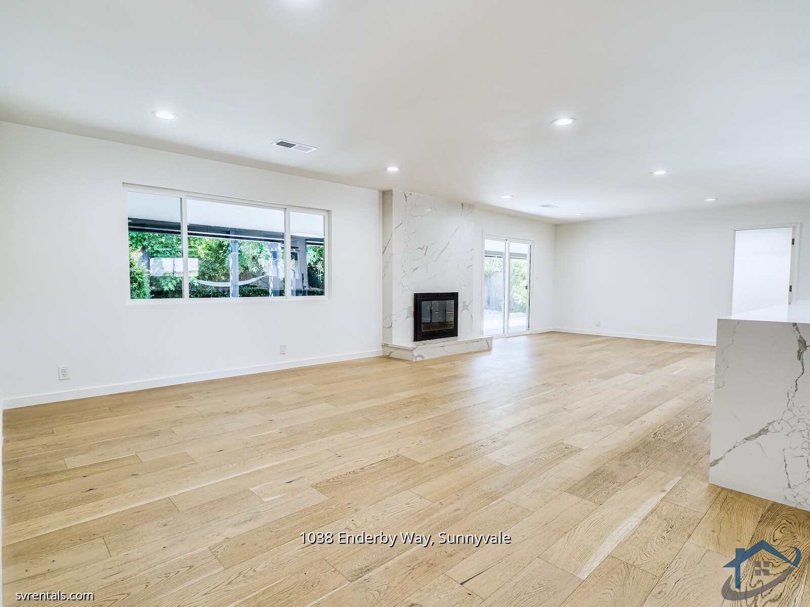 Building Photo - 1038 Enderby Way