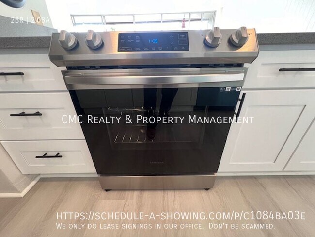 Building Photo - 5400 E The Toledo