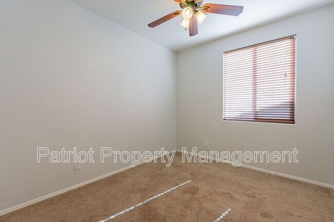 Building Photo - 329 S 172nd Dr