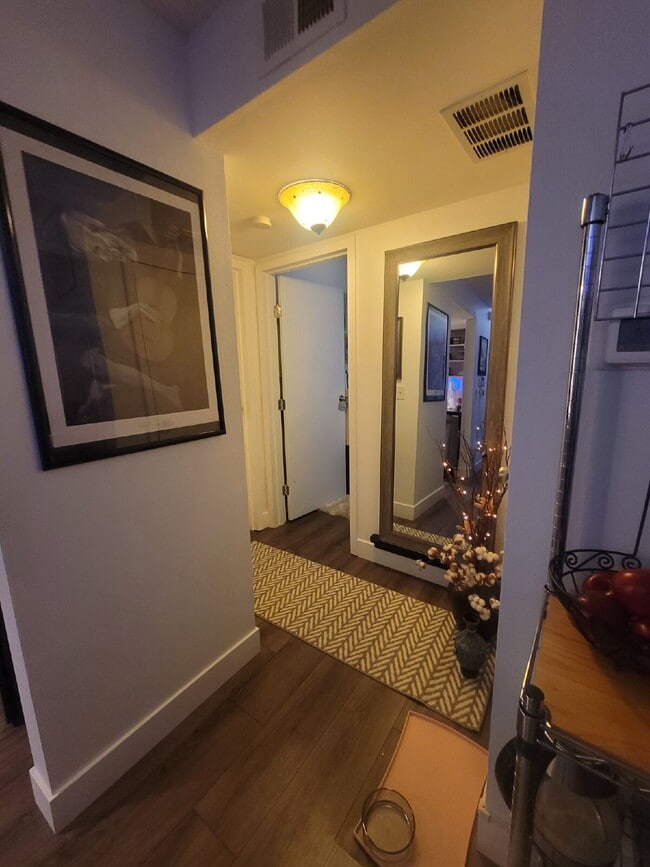 Building Photo - 3550 S Harlan St