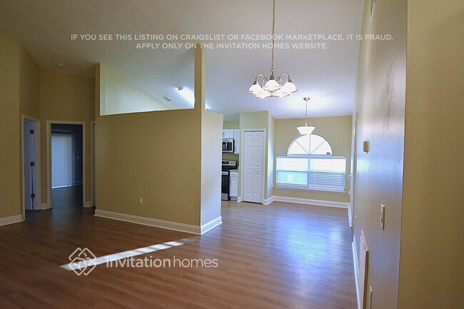 Building Photo - 1464 Crane Creek Blvd