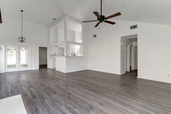 Living Room - 18326 Autumn Trails Ln