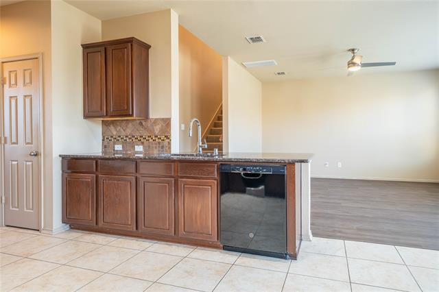 Building Photo - 5765 Sapphire Pool Trail