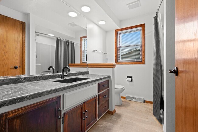 Building Photo - 2378 Cedar Rdg