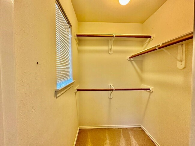 Building Photo - 20235 Arbolada Green Ct