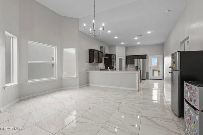 Building Photo - 12681 Don Norte St