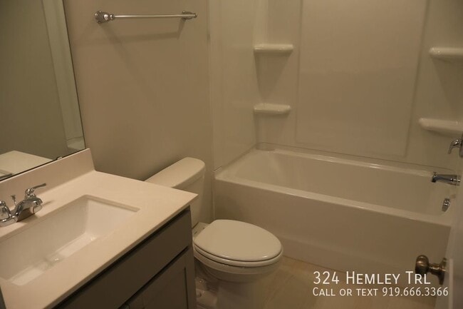 Building Photo - 324 Hemley Trl