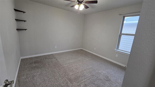 Building Photo - 232 Syrah Ct