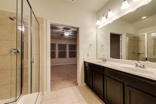 Building Photo - 6812 Lighthouse Ln