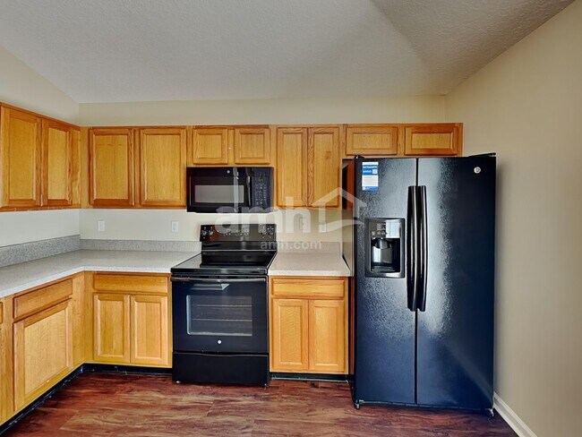 Building Photo - 3966 Pebble Brooke Cir S