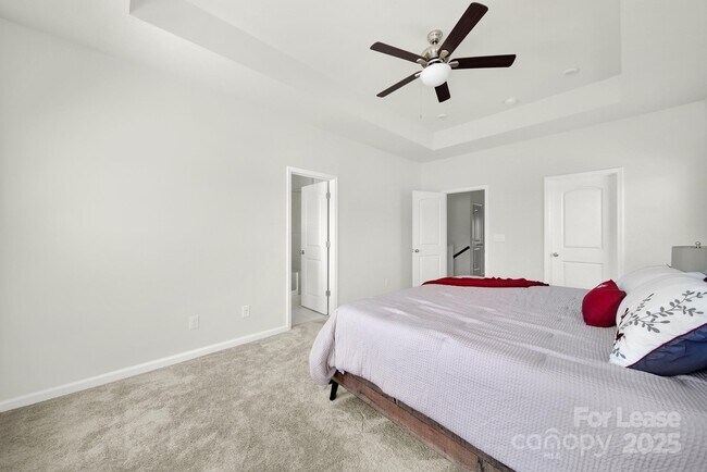 Building Photo - 8004 Whitegrove Rd