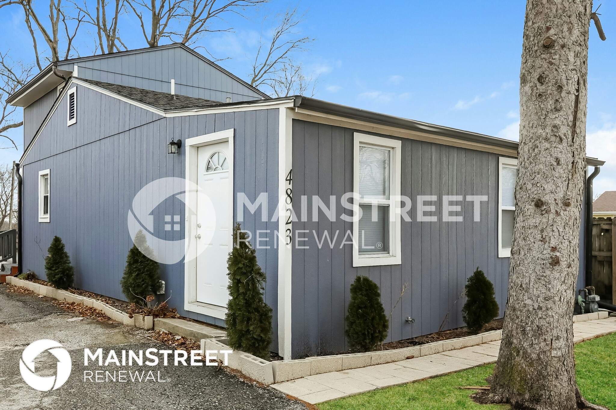 Building Photo - 4823 N Brighton Ave