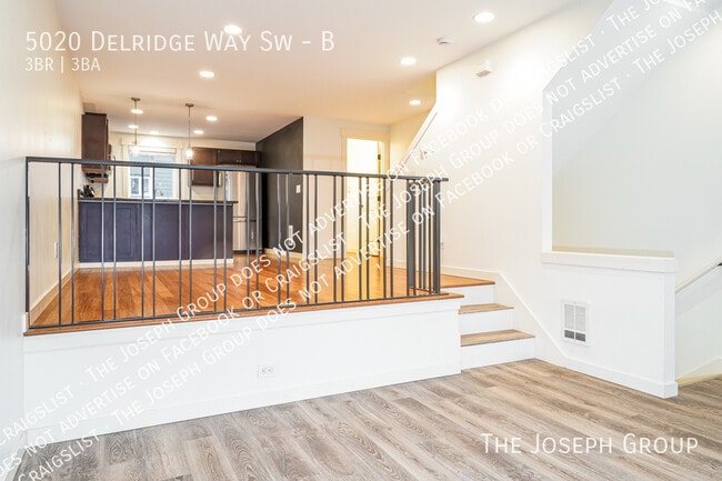 Building Photo - 5020 Delridge Wy SW