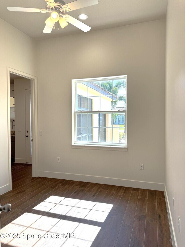 Building Photo - 7258 Preserve Pointe Dr