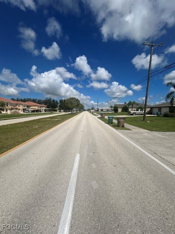 Building Photo - 4527-4529 Skyline Blvd