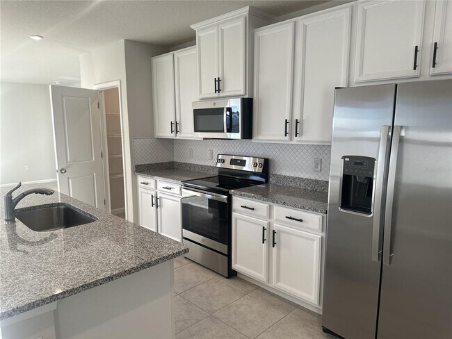 Building Photo - 1588 Eucalyptus Wy