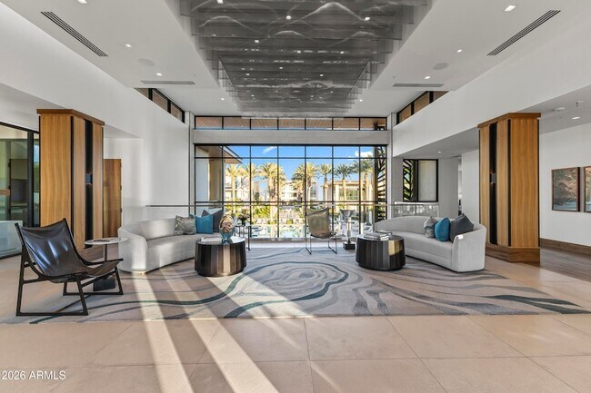 Building Photo - 6587 N Palmeraie Blvd