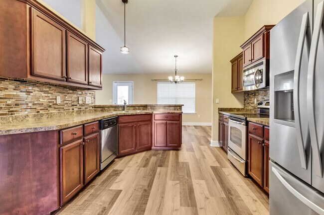 Building Photo - 1952 Bay Pine Cir