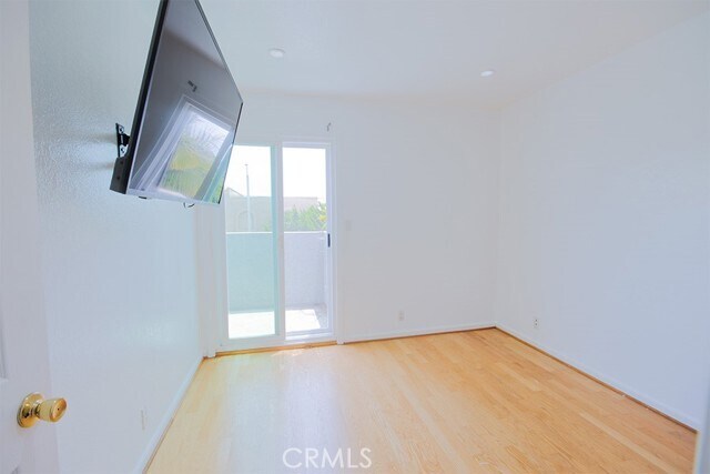 Building Photo - 16821 Green Ln