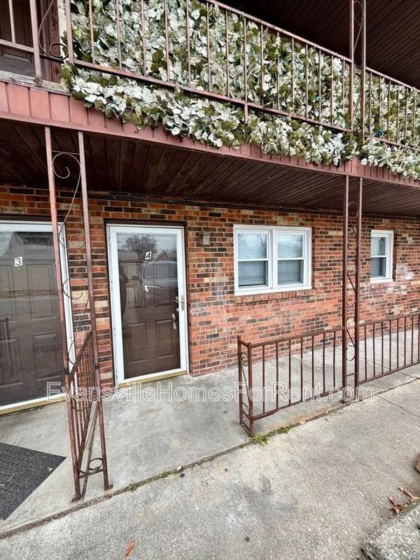 Building Photo - 1014 Mary St