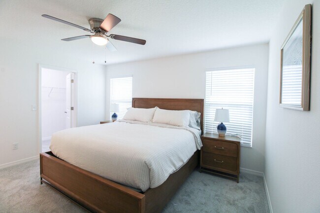 Building Photo - 7637 Rutherford Ln