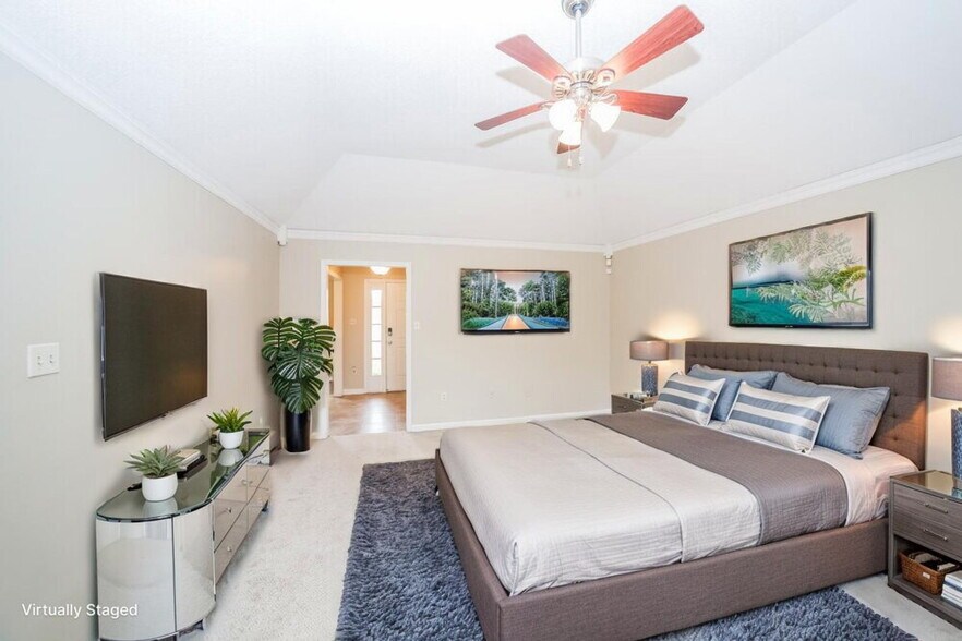 Building Photo - 5495 Philgrove Way