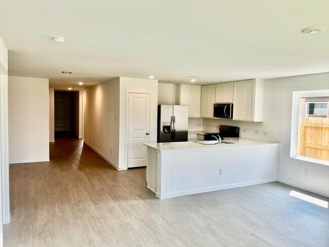 Building Photo - 29018 Great Flatland Trl