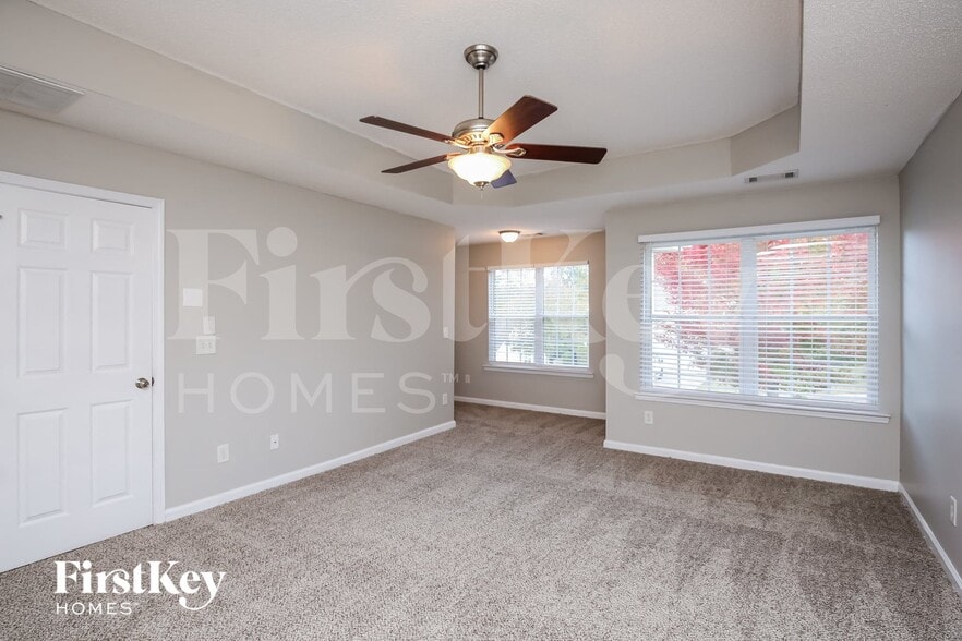 Building Photo - 148 Red Hawk Dr