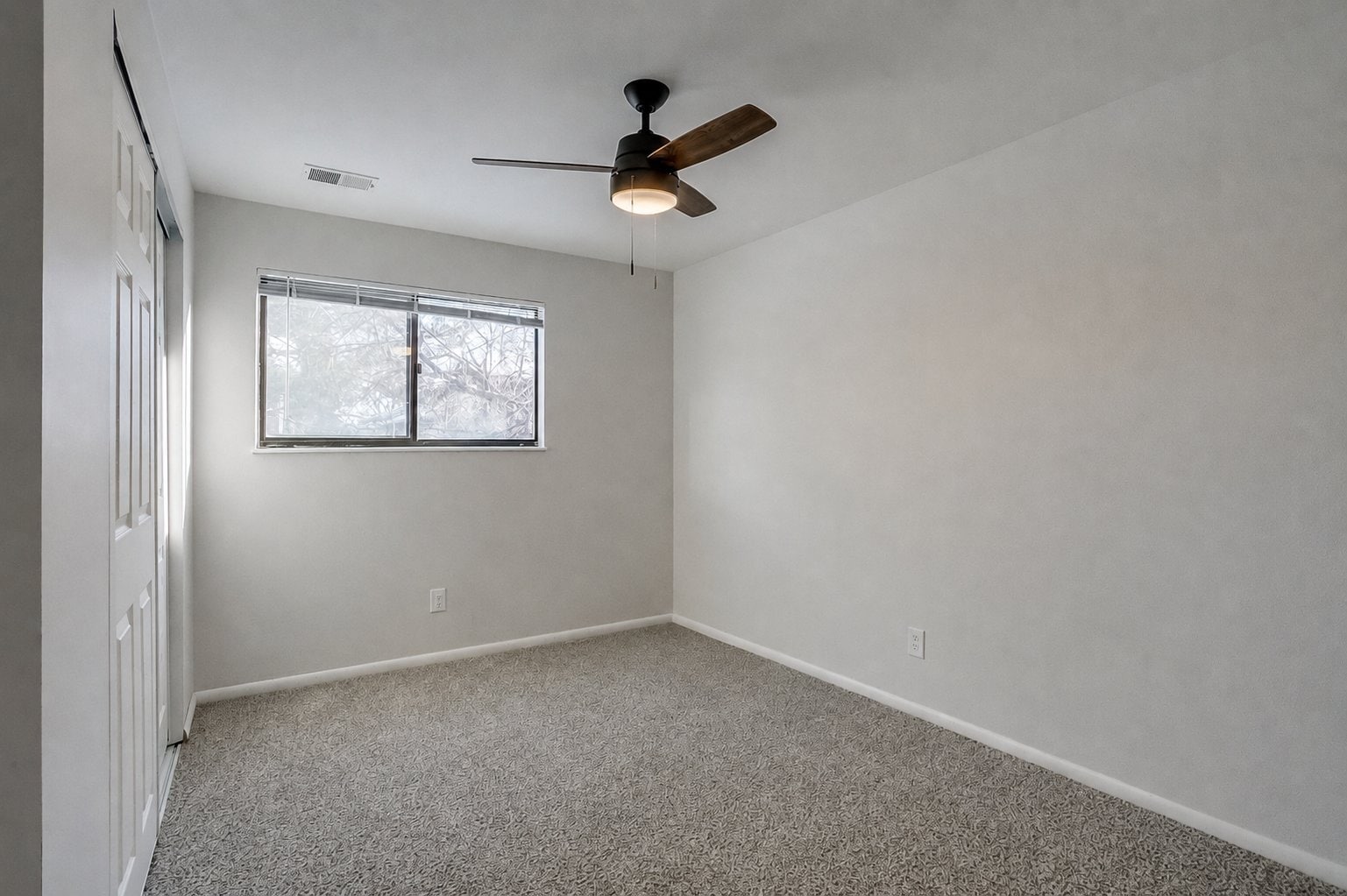 Building Photo - 13489 W Auburn Ave