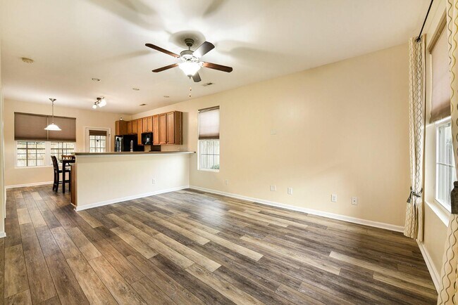 Building Photo - 4732 Lewis And Clark Trail