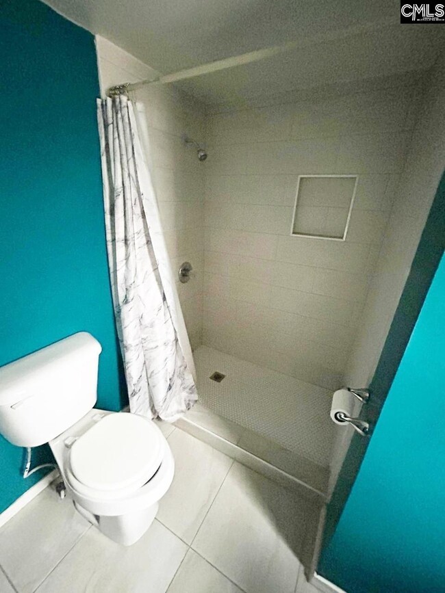 Building Photo - 2100 Legrand Rd